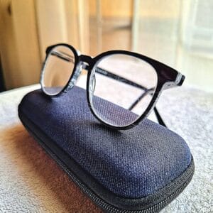 Male Anti reflective UV ray protective readers