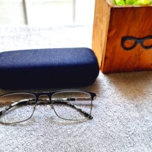 Male anti reflective UV ray protective readers