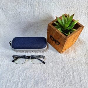 Bifocal Photochromic Glasses