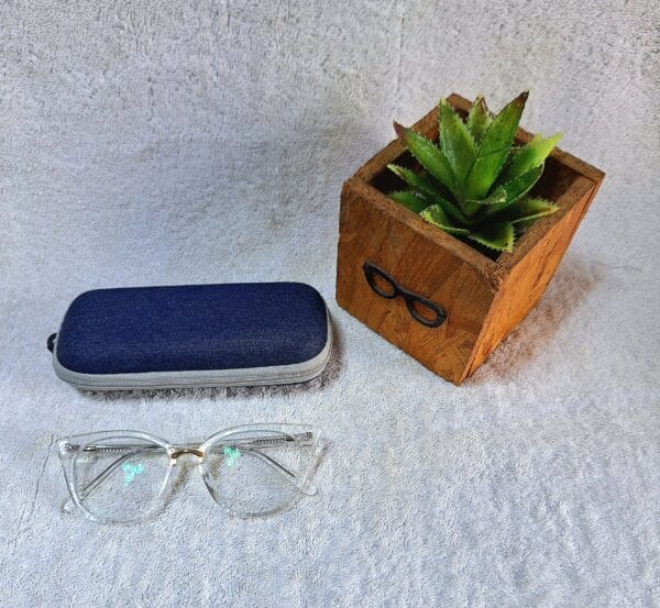 Anti reflective reading glasses