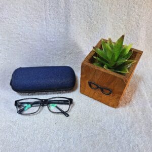 Anti reflective reading glasses