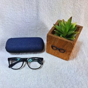 Anti reflective reading glasses