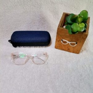 Anti reflective reading glasses