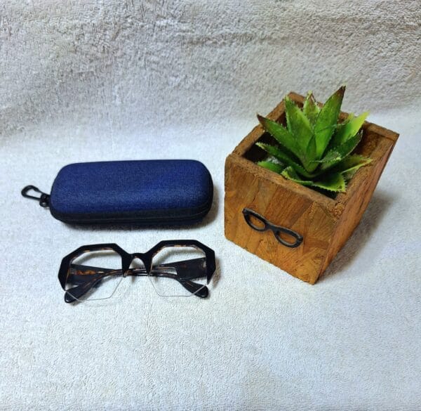 Fashion glasses
