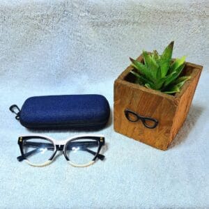 Fashion glasses