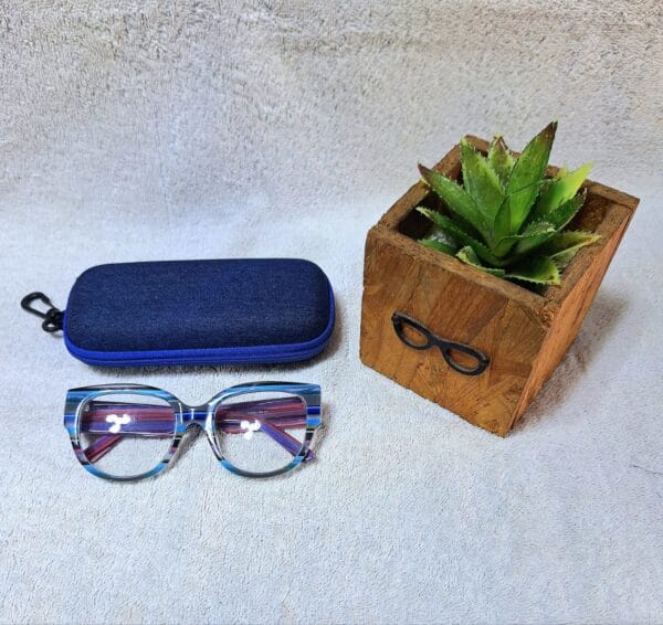 Fashion glasses