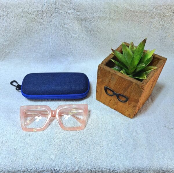 Fashion glasses