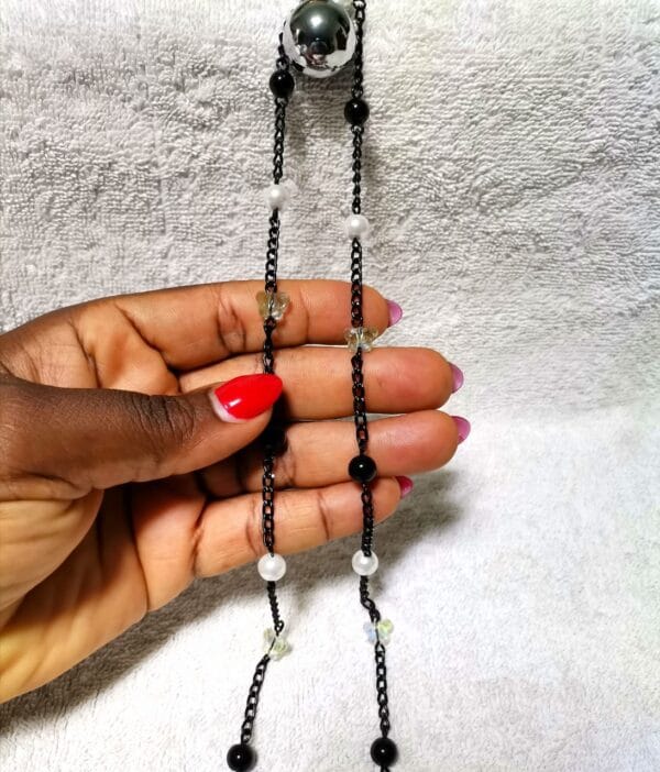 Non Tarnish Glasses Chain - Image 2