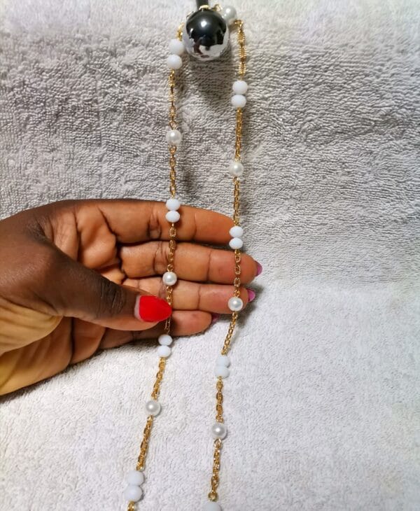 Non Tarnish Glasses Chain - Image 2
