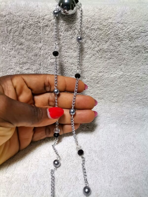 Non Tarnish Glasses Chain - Image 2