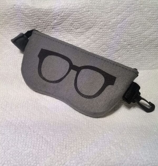 Protective glass pouch