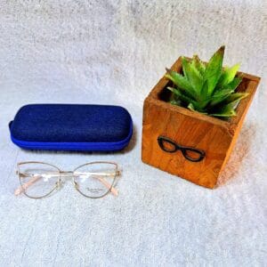 Fashion glasses