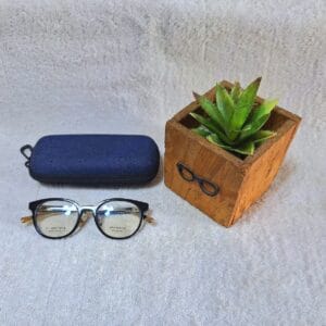 Fashion glasses