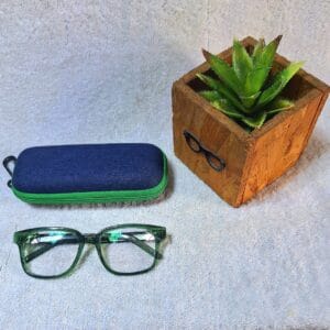 Anti reflective reading glasses