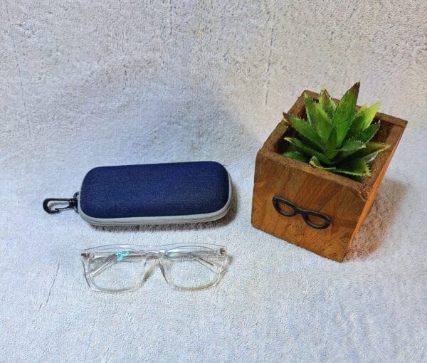 Anti reflective reading glasses